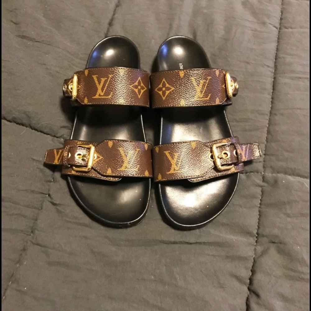 Prefect condition Louis Vuitton shoes used twice real